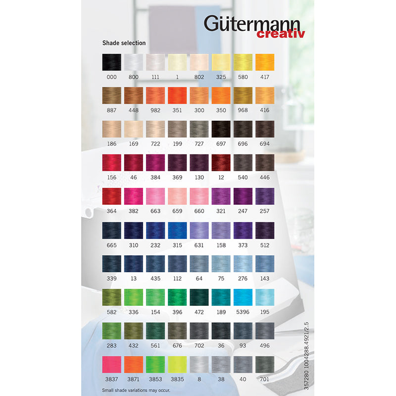Gütermann Creativ color chart with a wide range of thread colors.